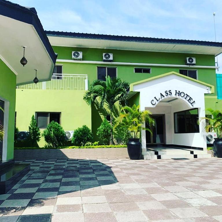 Class Hotel Brazzaville Buitenkant foto